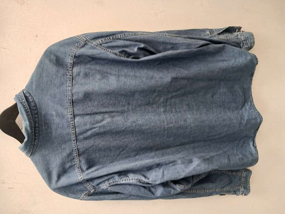 Levis farkkupaita XL