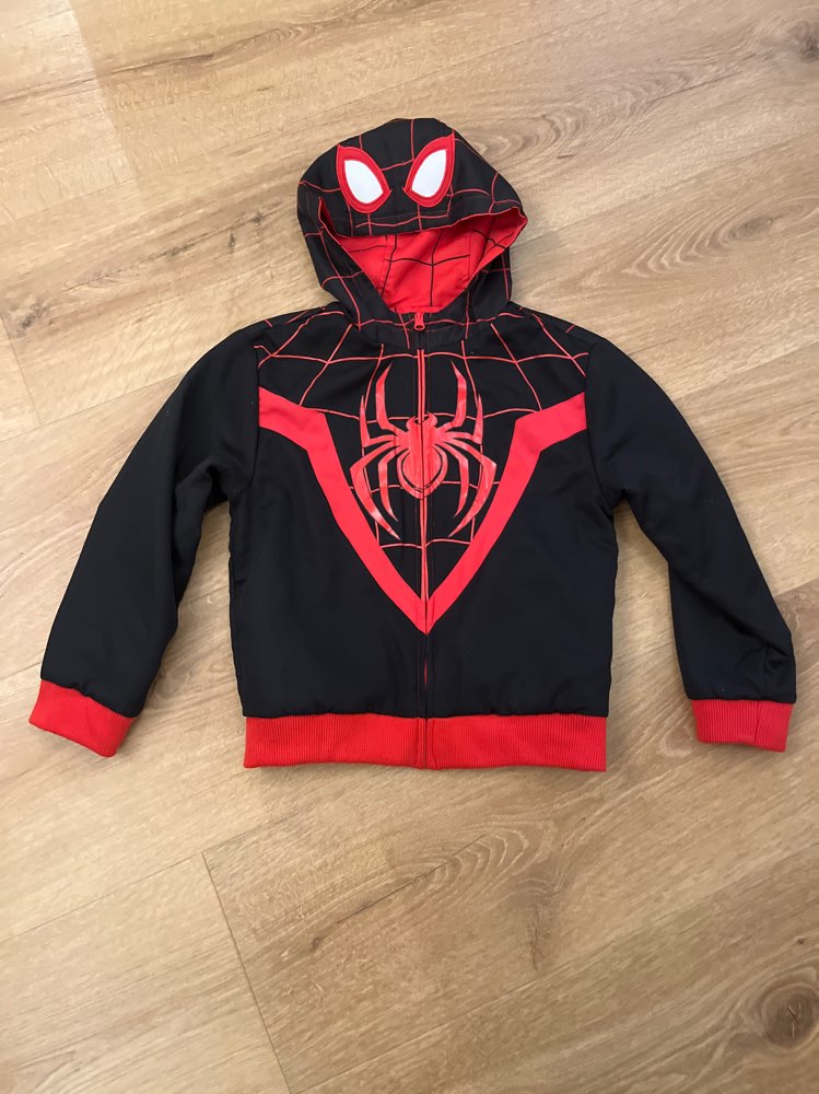 Spiderman jakki 128/134