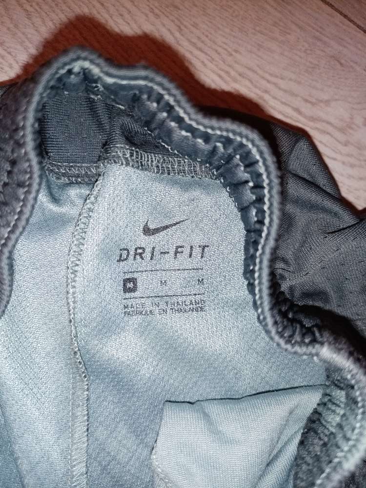 Nike stuttbuxur St M (barna)