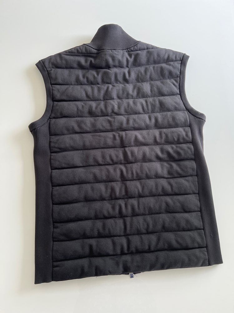 Boss men vesti size m