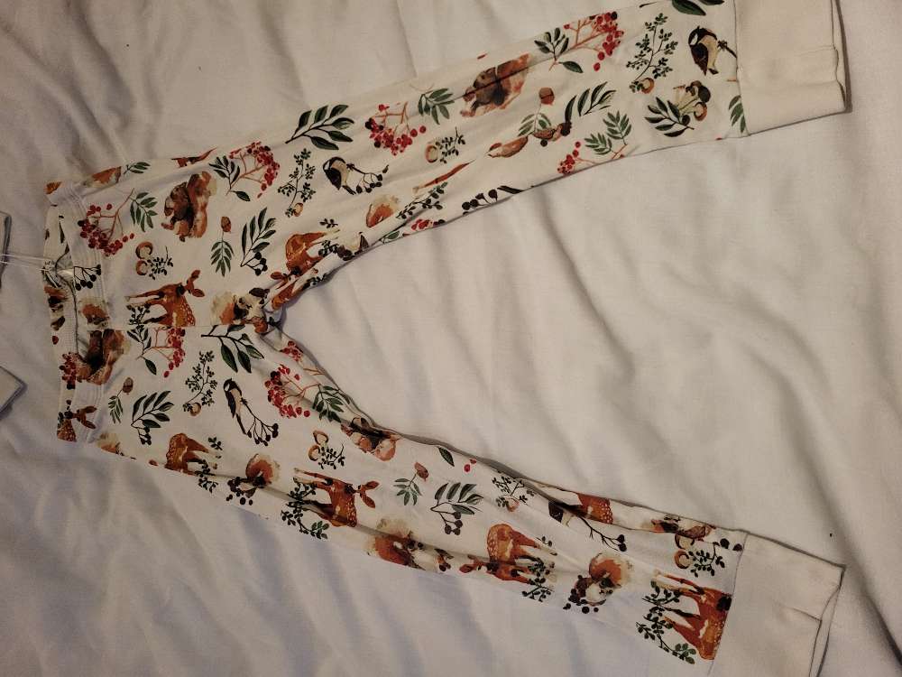 Lindex náttföt st.110/116