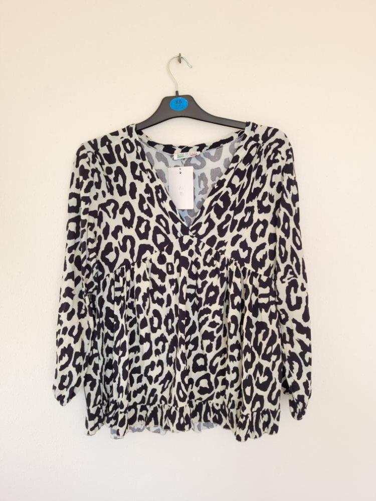 26# Blouse leopard  made in Italy maat M/L