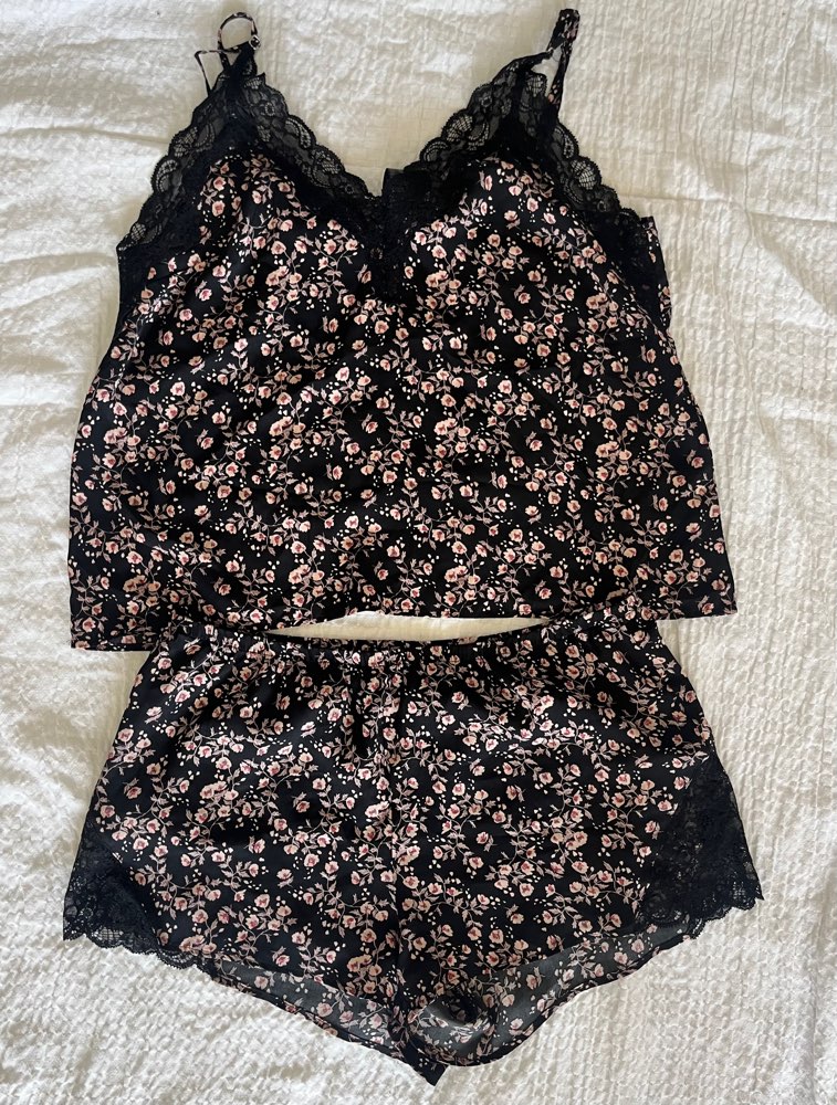 Silkepysj fra H&M