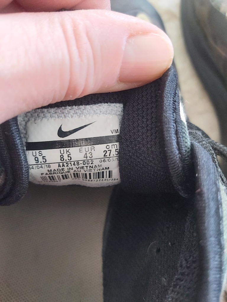 kengät Nike AirMax Axic k.43