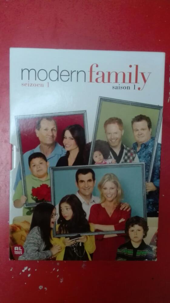 Dvd box Modern Family 1
