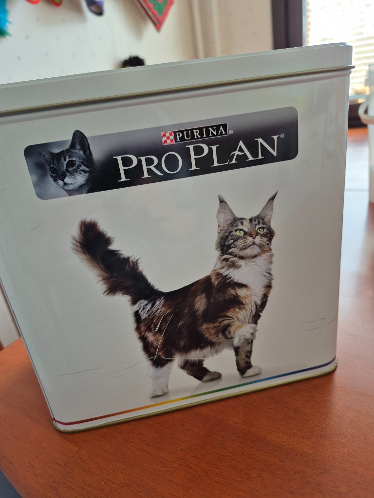 Proplan metalli säilytyspurkki