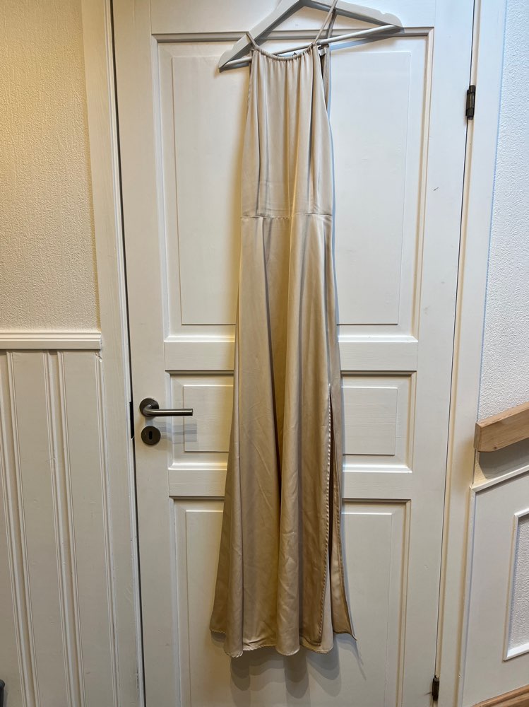 NA-KD maxikjole str36