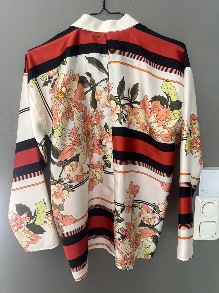 Zara sateng bluse