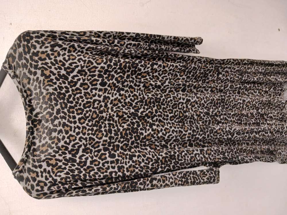 Part two leopardimekko XL