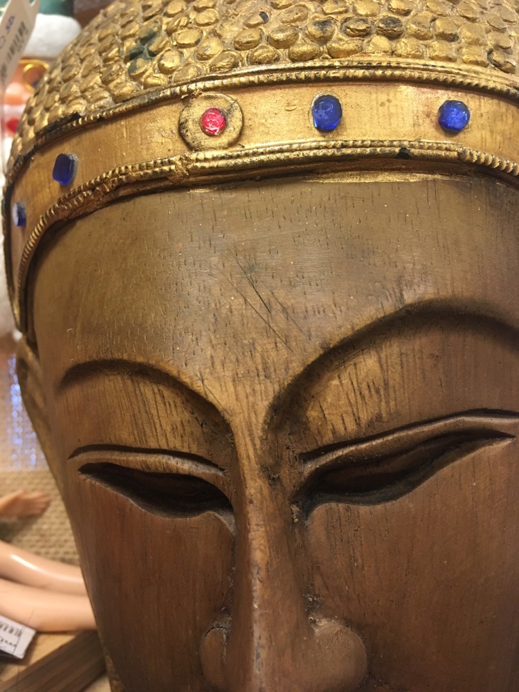 Hoorn Boeddha masker 
