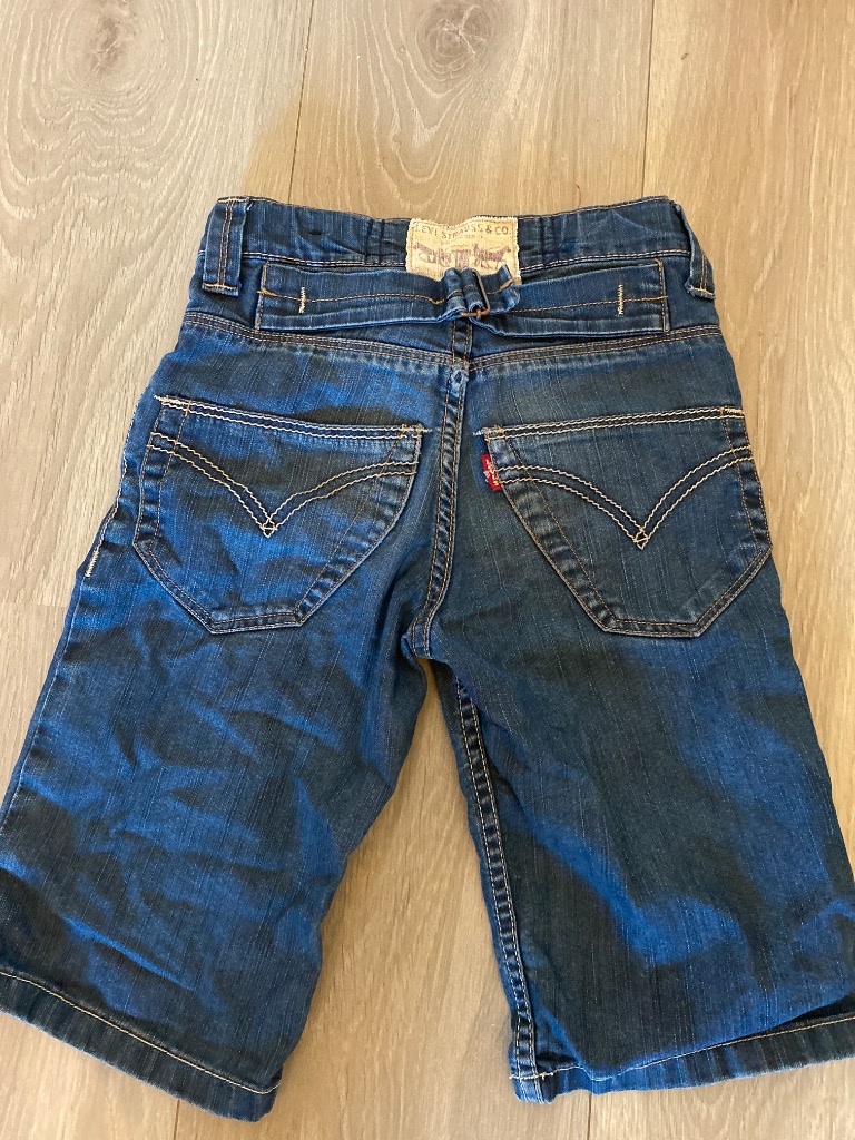 Shorts Levis str.6
