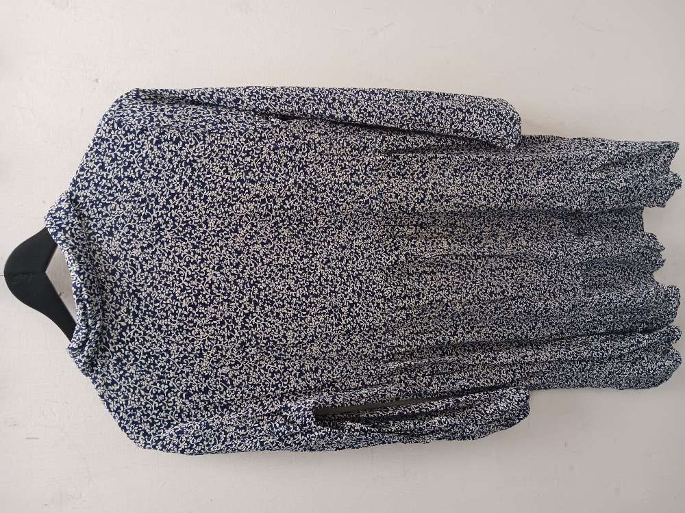 Mywear sinivalk. mekko M