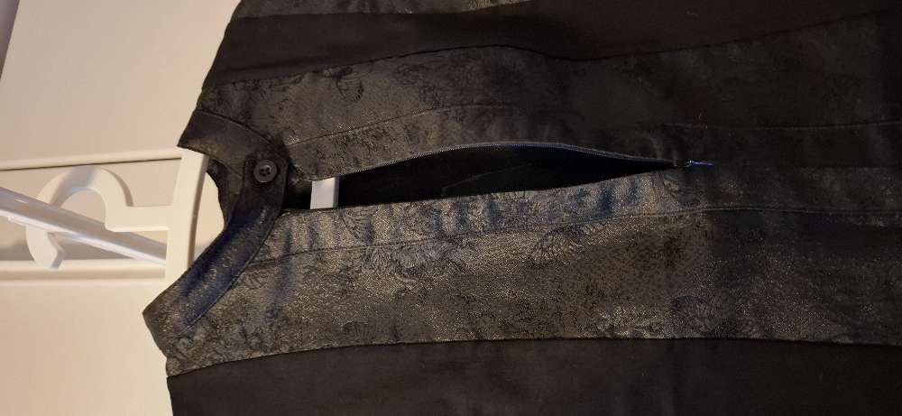 NÜ st. M toppur nýr