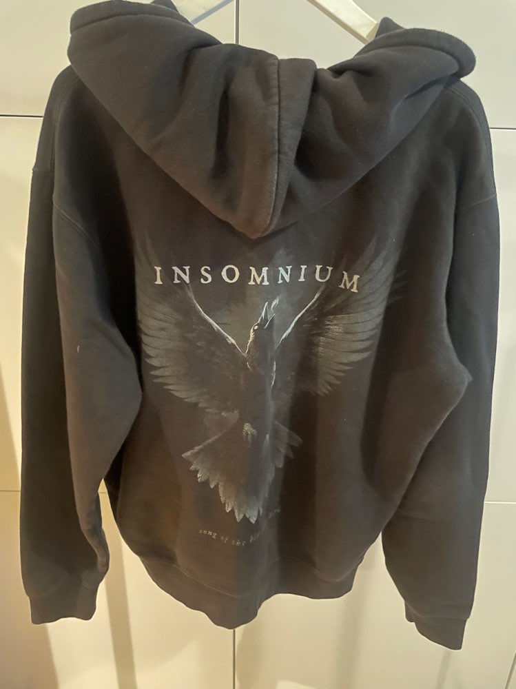 Insomnium-huppari koko L