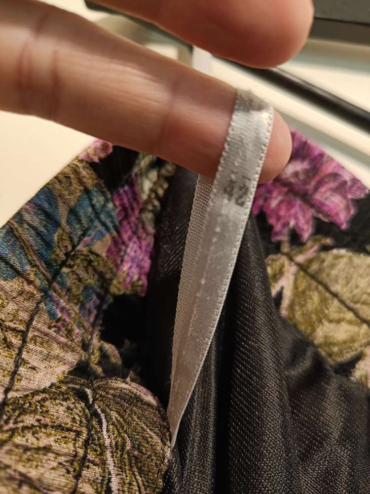 Vintage kukallinen hame, koko 42