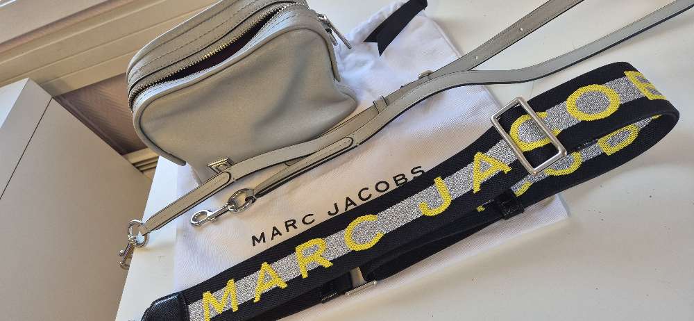Marc Jacobs veske med ekstra reim