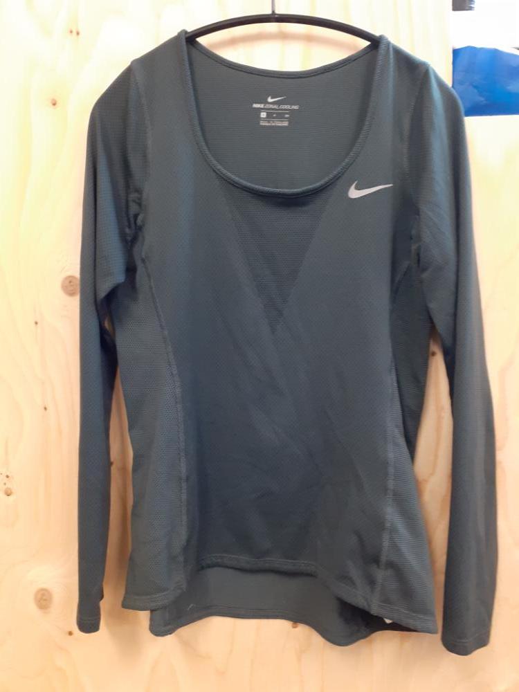 Nike zonal cooling bolur st S 