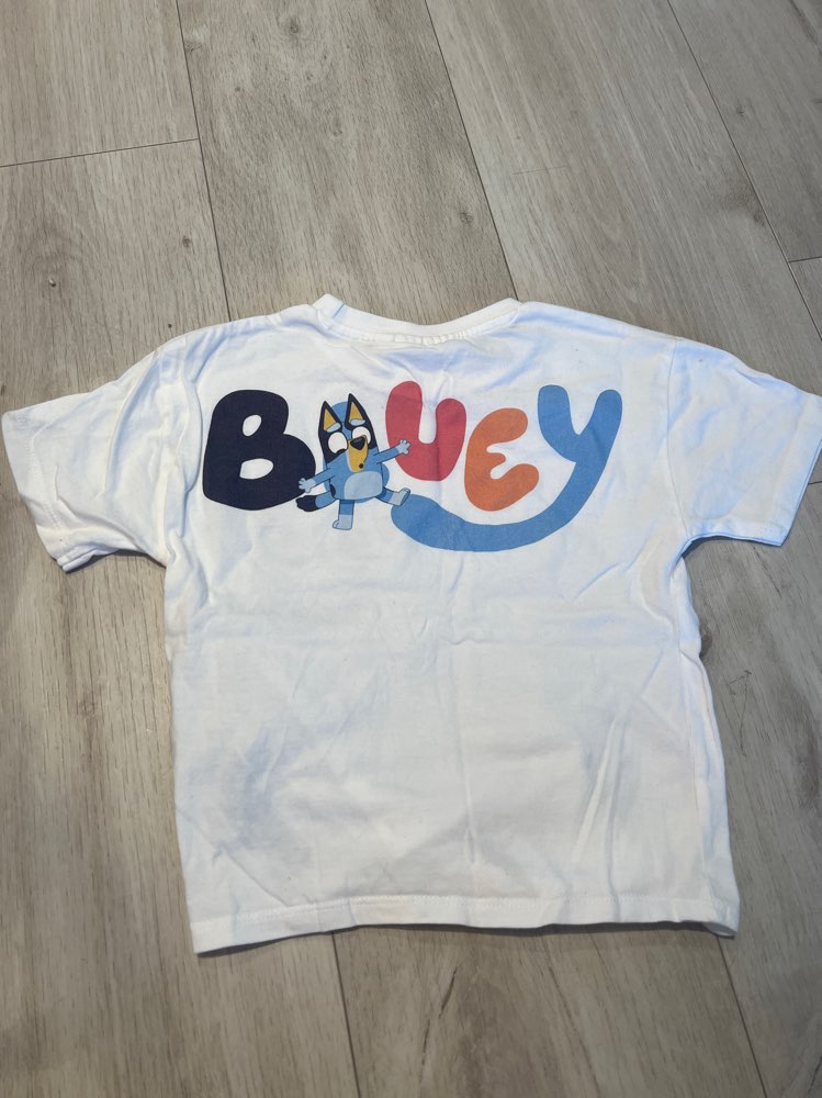 Blæju stuttermabolur st.98