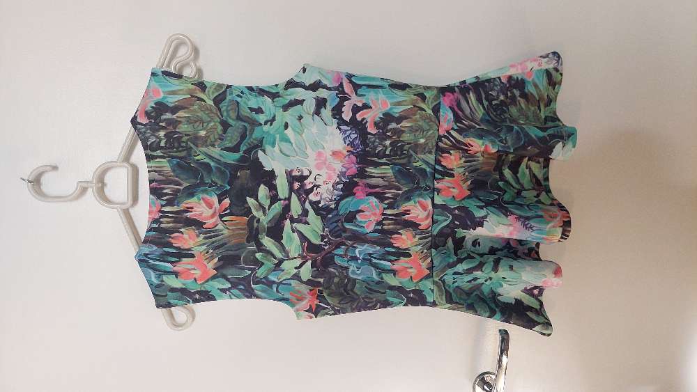 H&M värikäs toppi koko S