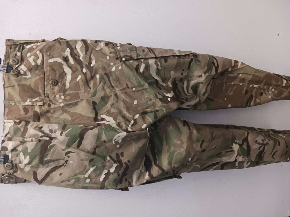 Camokuosi housut n. L