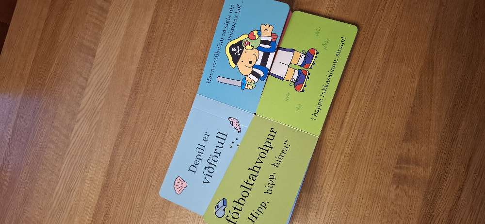 Búningabrellur Depils bók