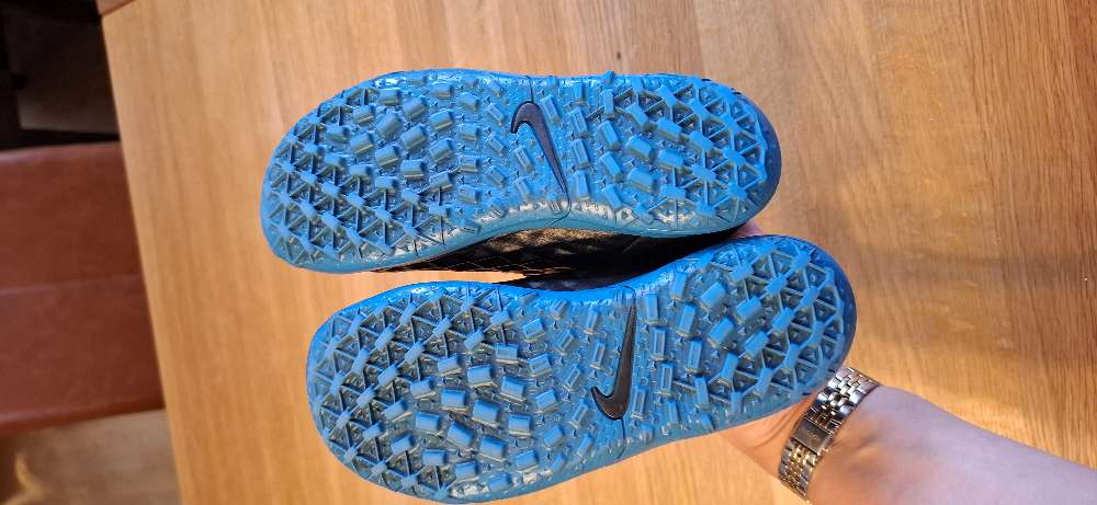 Nike fótboltaskór st. 29.5