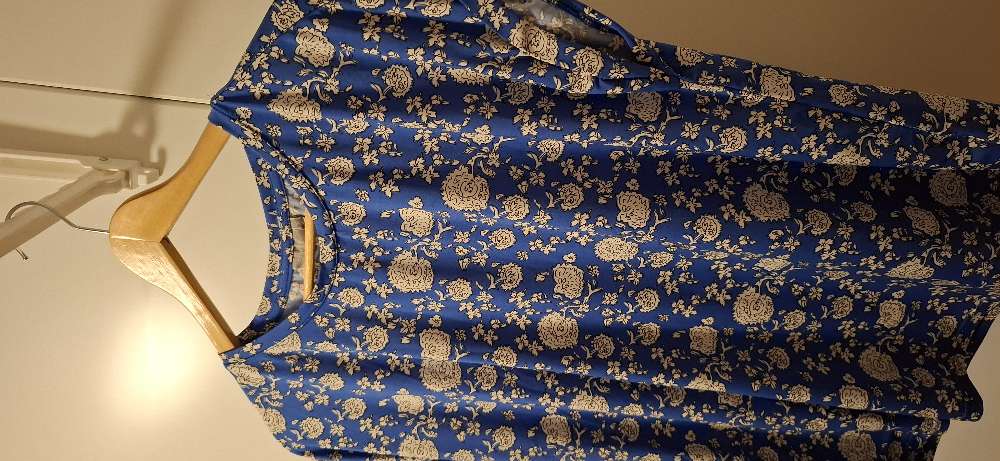 Fransa st. L blár blómabolur