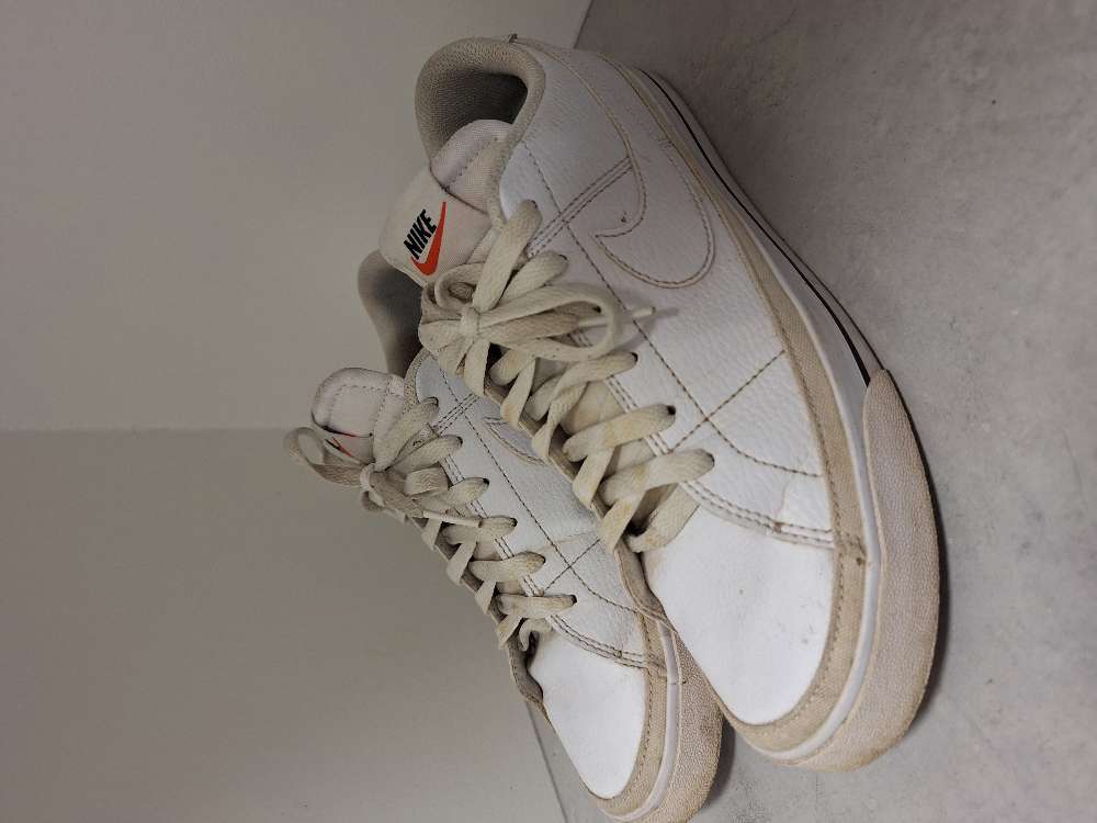 Nike skór hvítir 41