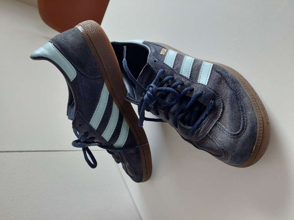 Adidas spezial skór 40 2/3
