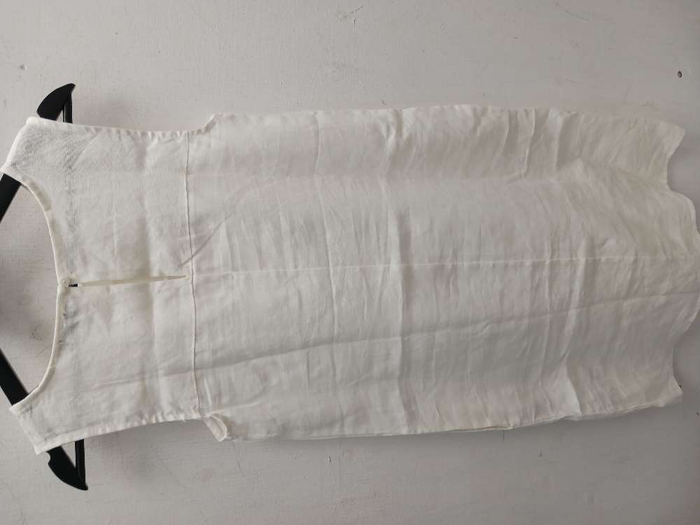 Esmara valkoinen pellavamekko 34