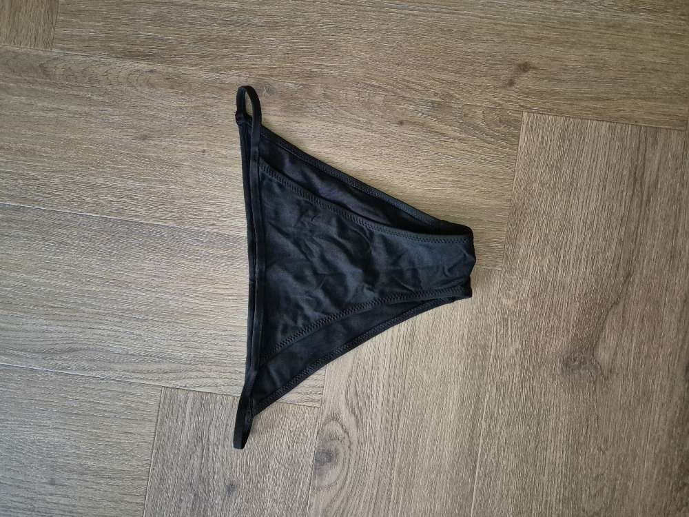 H&M bikinialaosa 36