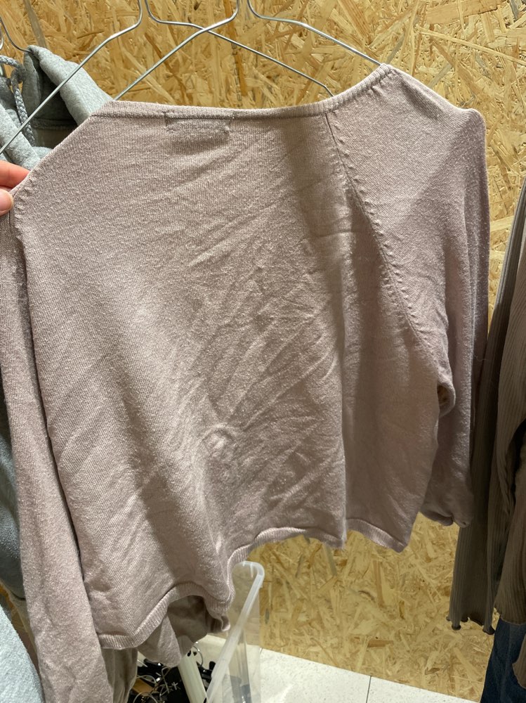 Cardigan myk og godt stoff