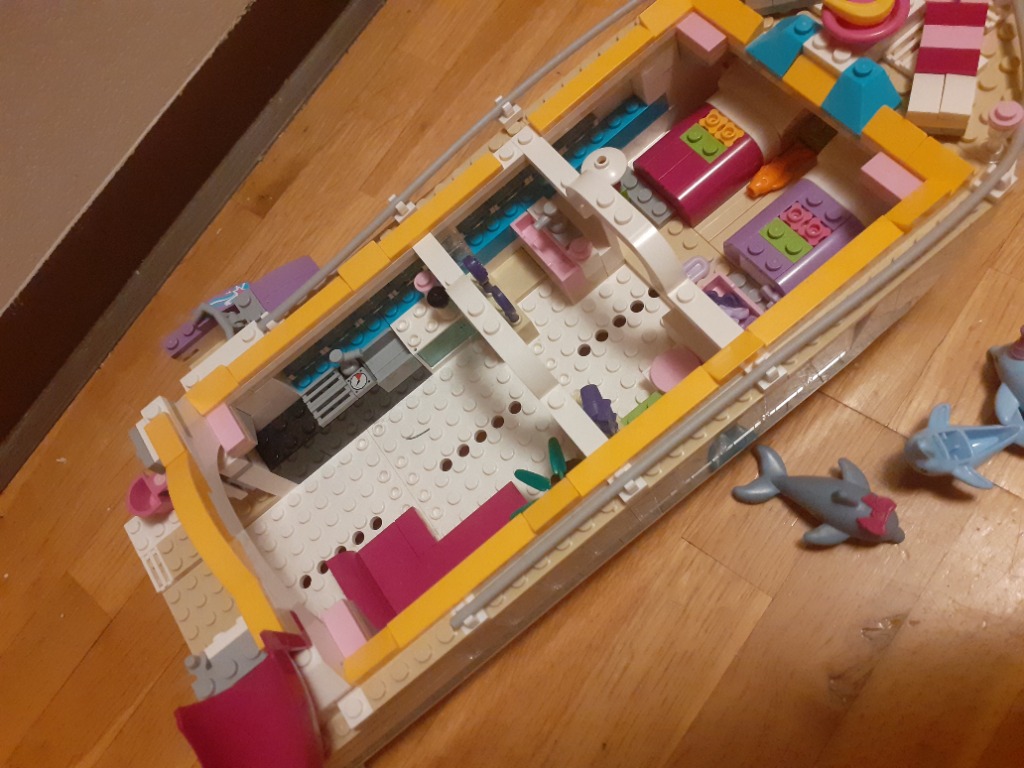 Lego friends Dolphin Cruiser 41015