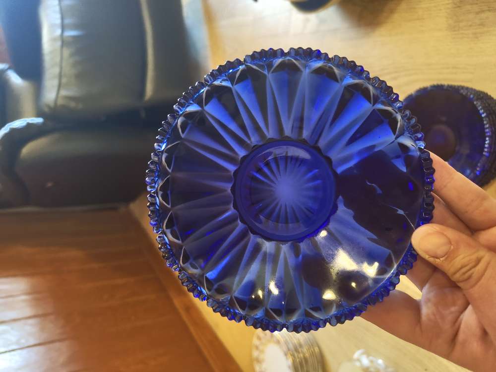 8kpl sinisiä lautasia