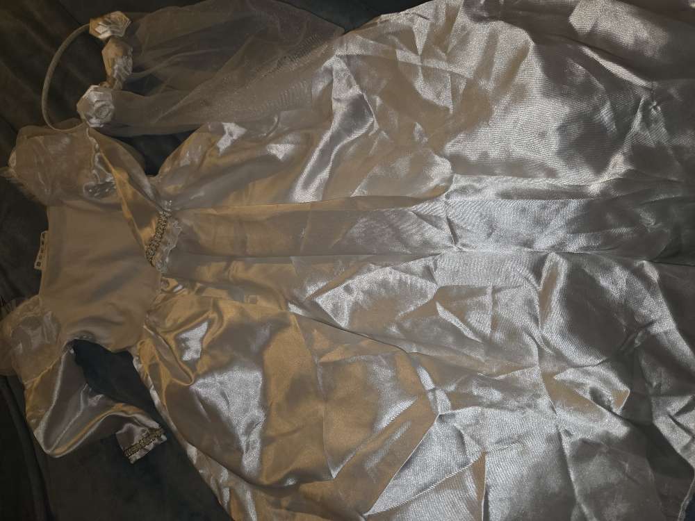 Prinsessu búningur st. 116