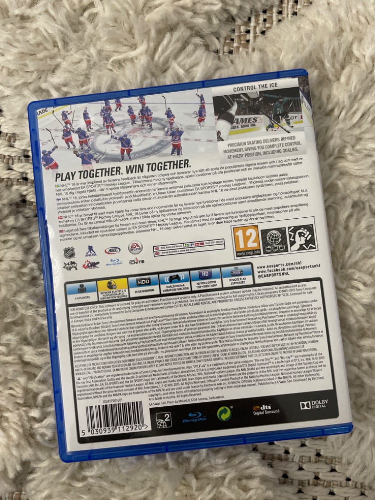 NHL 2016 peli ps4