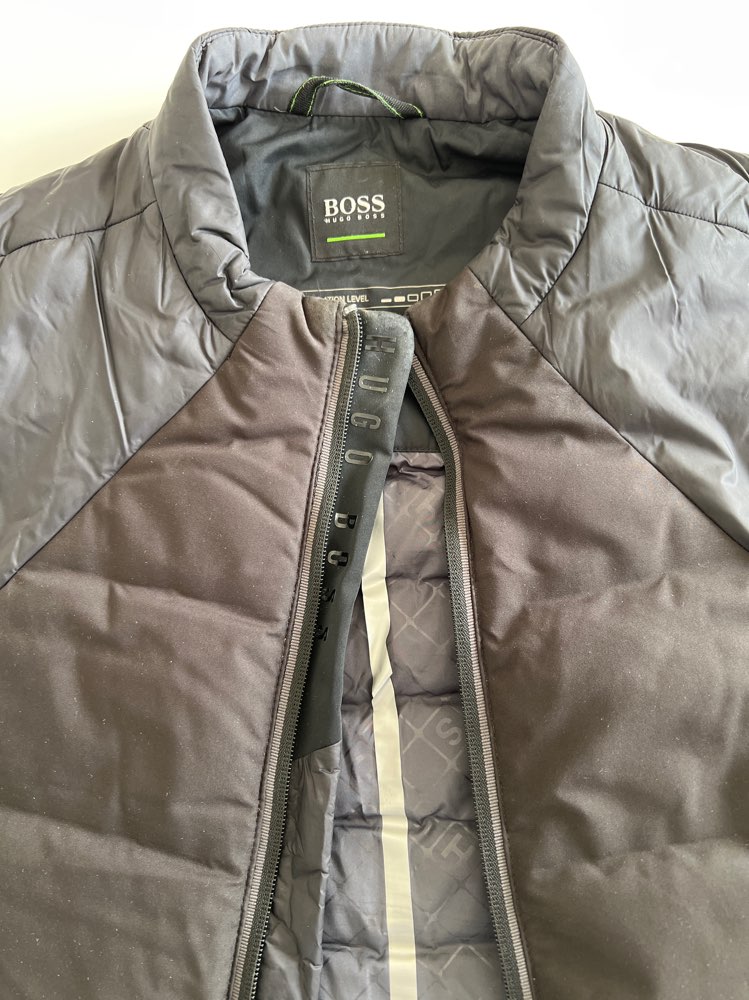 Men boss vesti size s