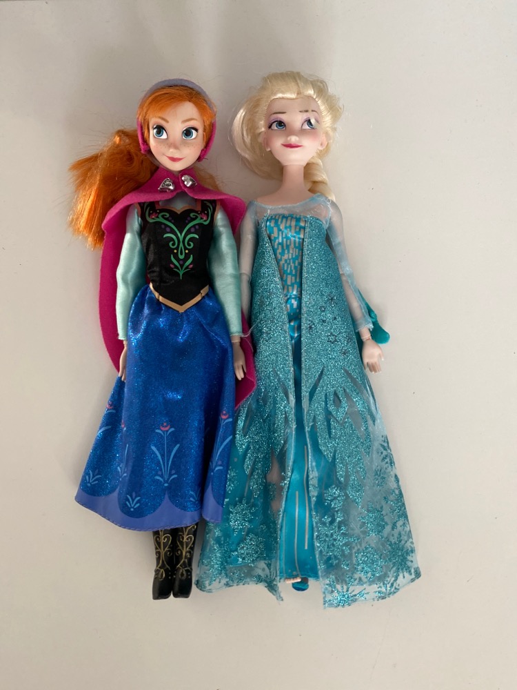 Anna &amp; Elsa dukker, nypris 400