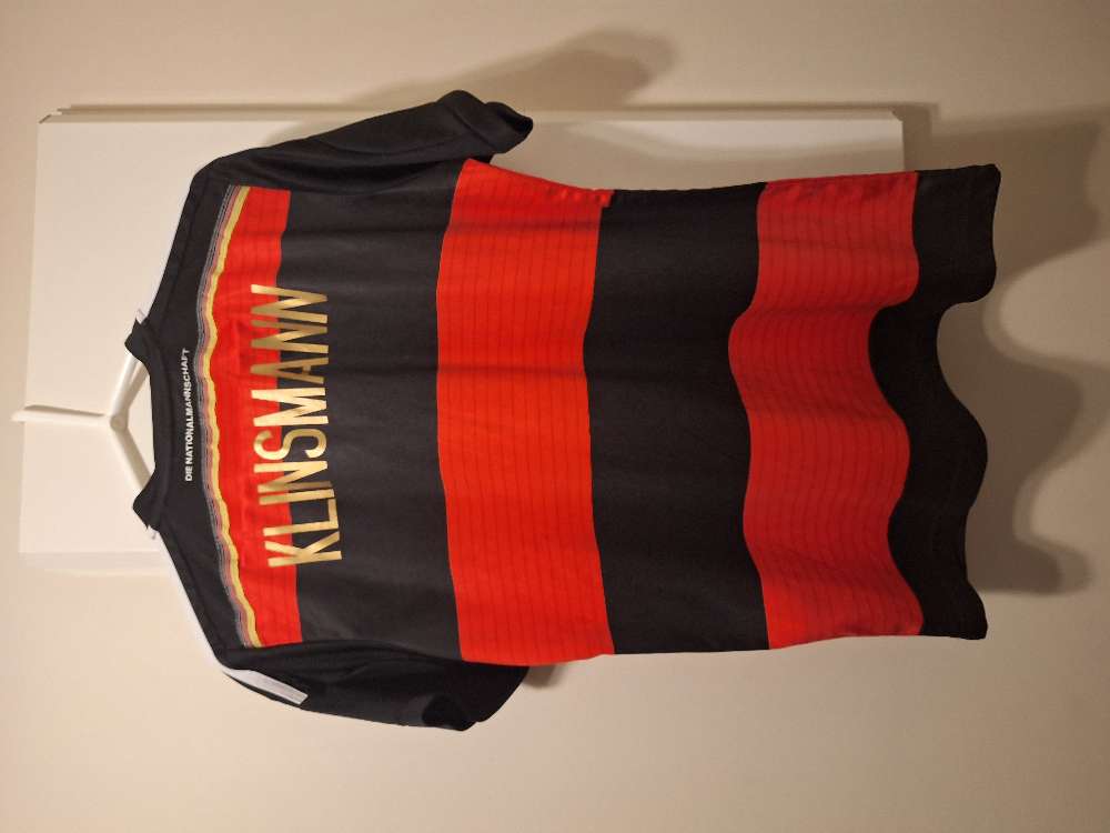 Jalkapallo paita+shortsit adidas(Klinsmann)