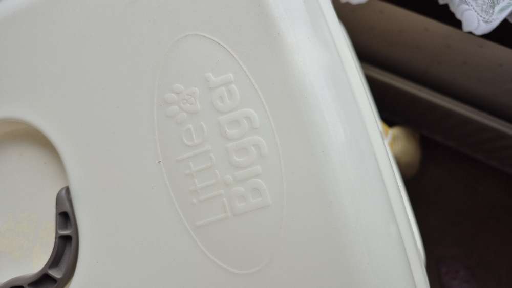 Little bigger santalaatikko