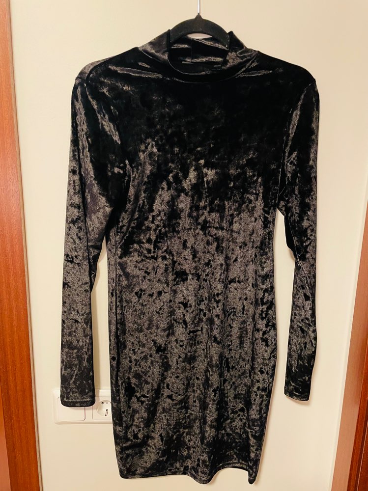 Velvet kjóll L