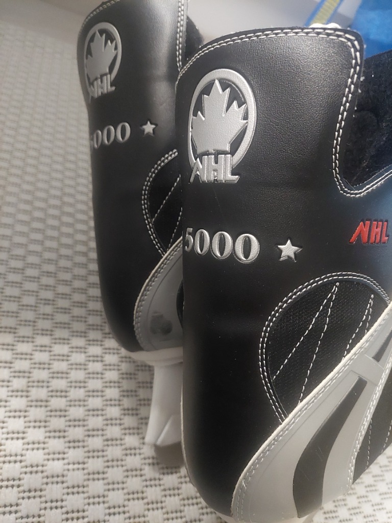 Hokkarit,mustat,NHL koko 41