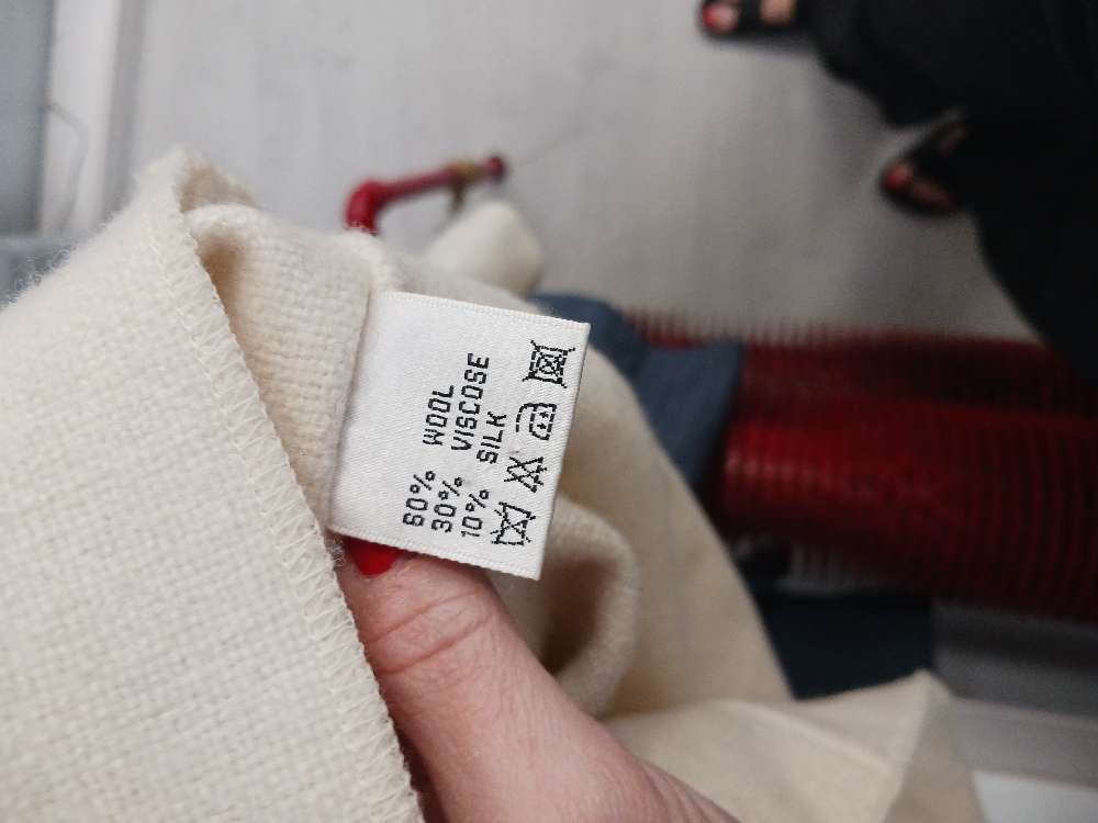 Staff luonnonvalkoinen neule XL