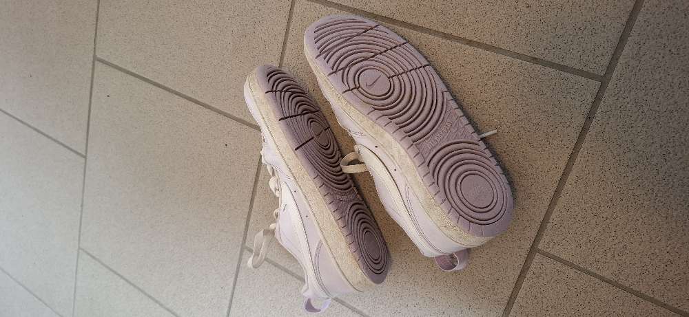 Nike st. 36 skór ljós fjólubláir