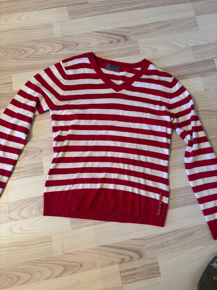 Vintage Prada Genser Rød