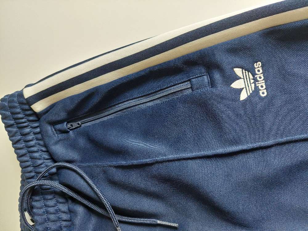 Adidas buxur, sem nýjar, str small