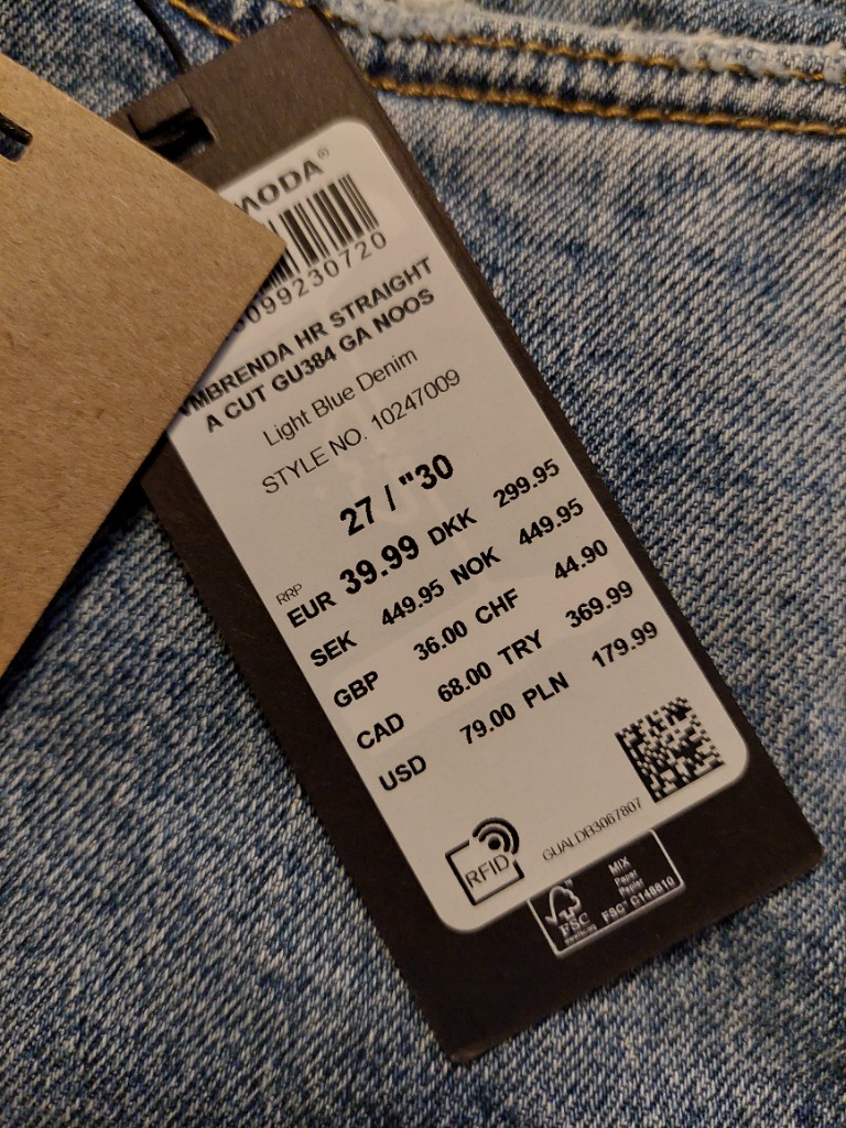 Nýjar Vero Moda buxur 