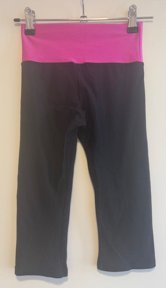 Mustat voimistelucaprit, 140 cm