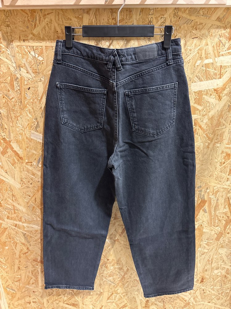 Mørke jeans straight leg str 38