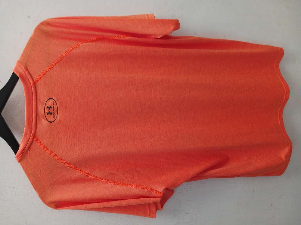Under armour oranssi t-paita L